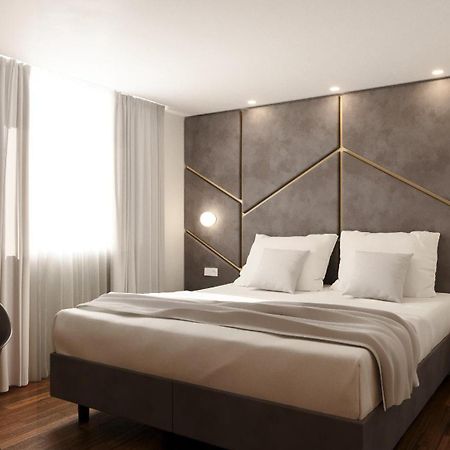 Home At Rome Luxury Navona Suites Exterior foto