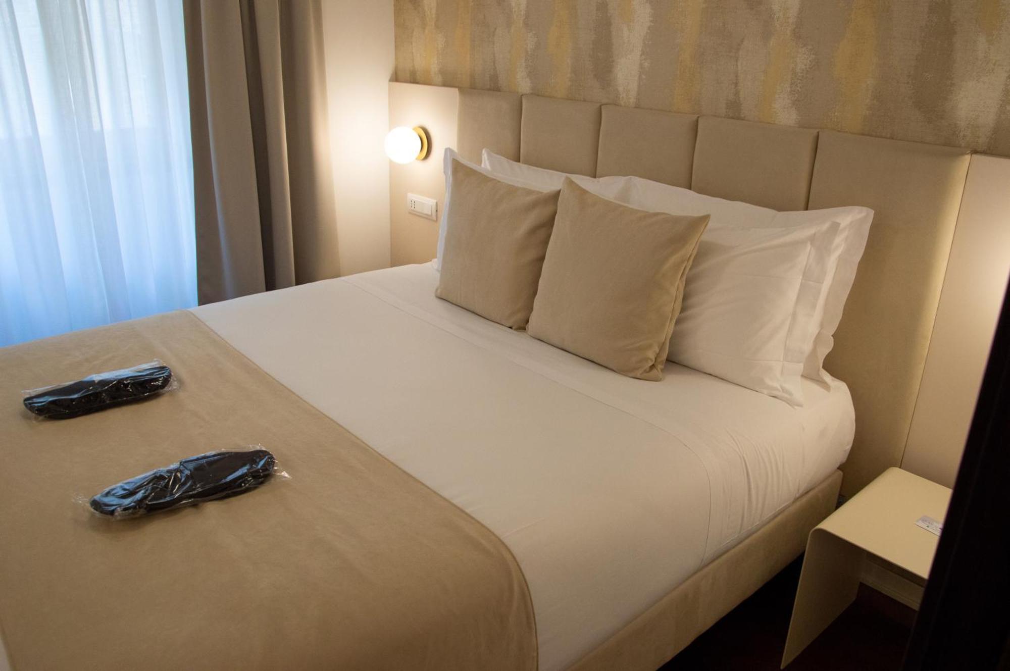 Home At Rome Luxury Navona Suites Exterior foto